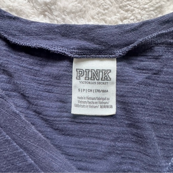 Victoria's Secret PINK | Navy Rainbow Sequin Bling Flip Tee | Size Small - Picture 11 of 14